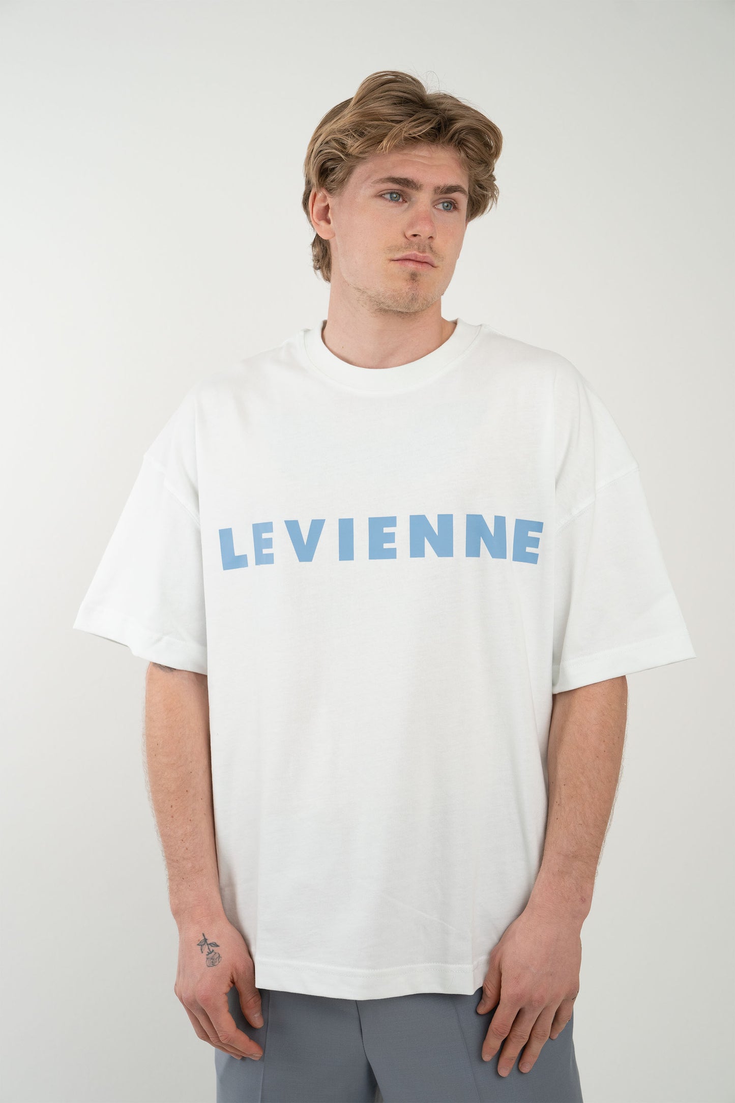 Big Print Tee - White Essence